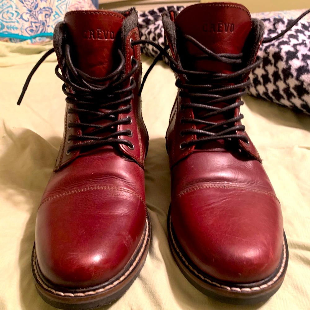 Men’s Crevo Boots size 12
